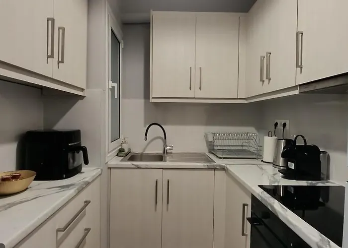 Apartment On The Corinth